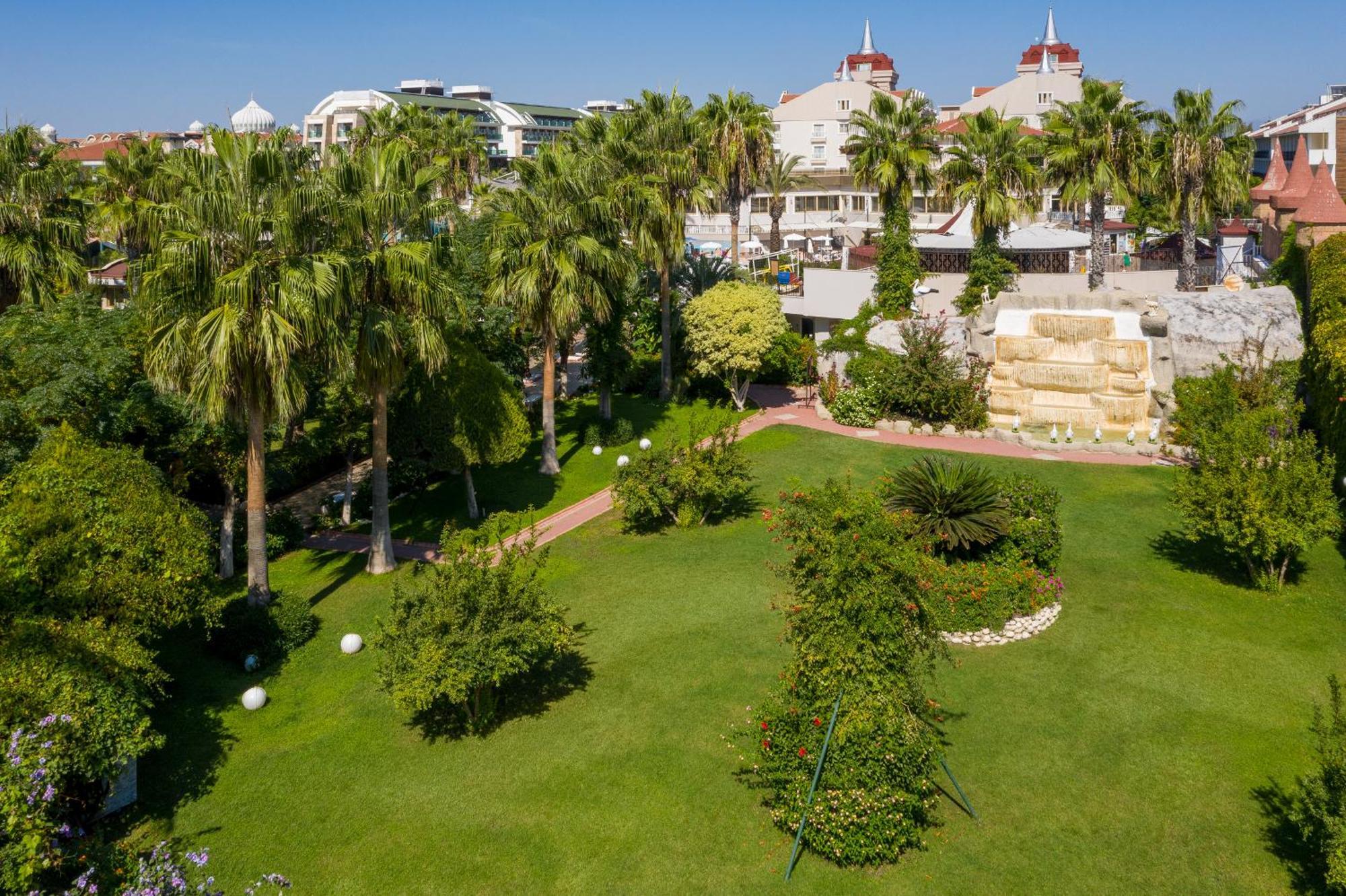 Aydinbey Famous Resort Belek Exterior photo